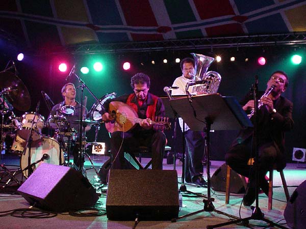 World Music Festiv'Alpe, Château-d'Oex: Rabih Abou-Khalil, samedi 10 août 2002.