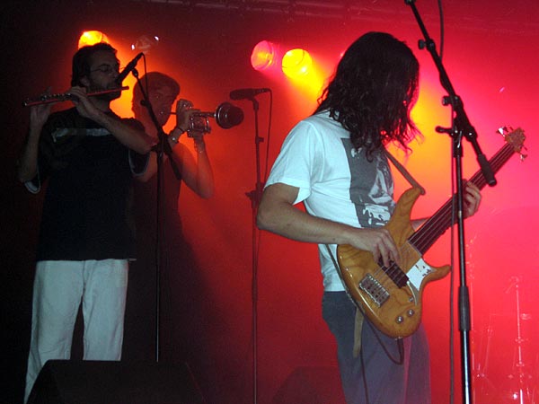 Elbicho, World Music Festiv'Alpe, Château-d'Oex, jeudi 7 août 2003.