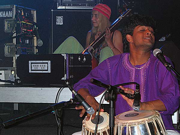 Mad Sheer Khan, World Music Festiv'Alpe, Château-d'Oex, vendredi 8 août 2003.