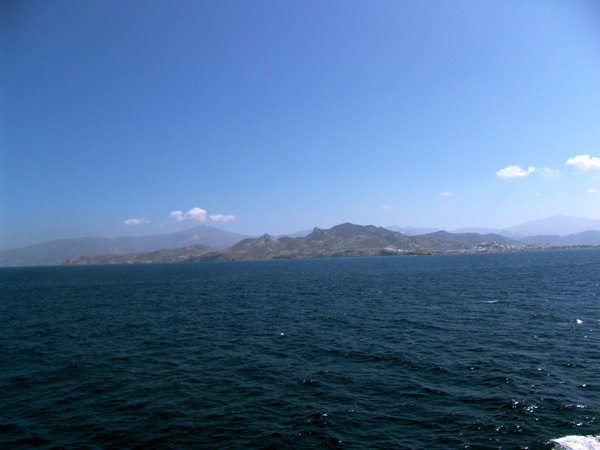 Aspects de Naxos, la plus grande et la plus haute &icirc;le des Cyclades, 2007.