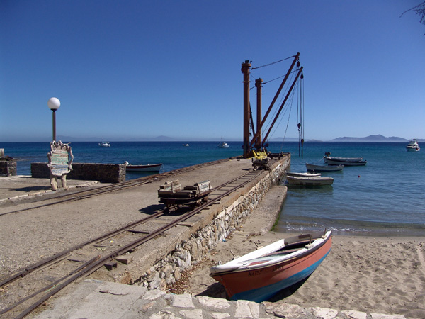 Aspects de Naxos, la plus grande et la plus haute île des Cyclades, 2007.