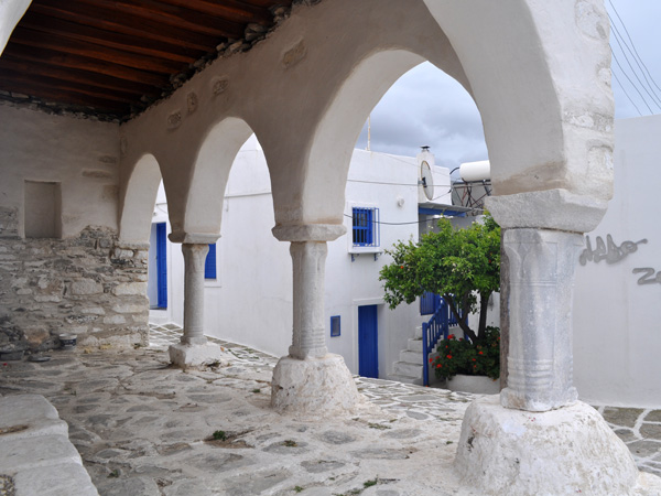 Parikia, sur l'île de Paros (Cyclades), avril 2012.