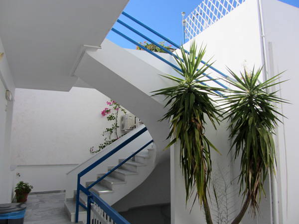 Hotel Eleftheria, Livadia, Parikia, sur l'&icirc;le de Paros, septembre 2011.