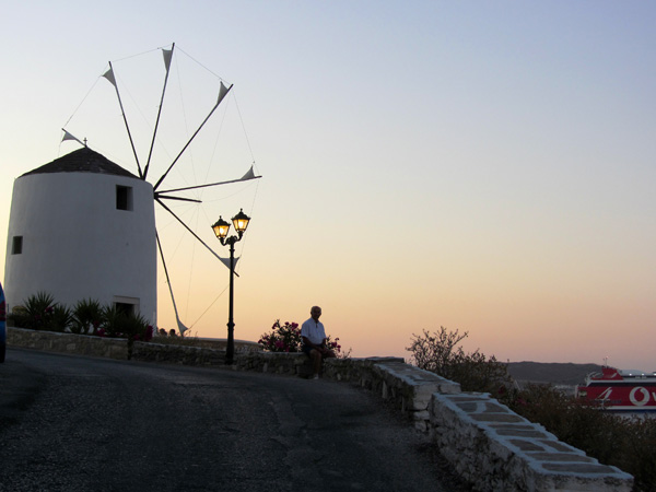 Parikia, sur l'&icirc;le de Paros, septembre 2011.