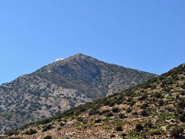 Aspects de Sifnos, une &icirc;le peu connue des Cyclades, dont la gastronomie est tr&egrave;s r&eacute;put&eacute;e. Septembre 2011.