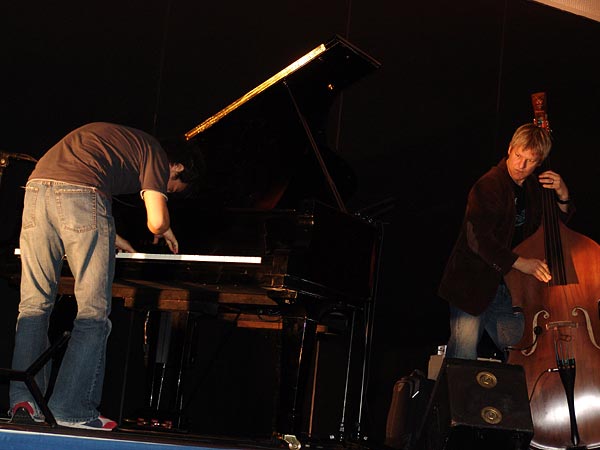 Montreux Jazz Festival 2004: Jamie Cullum, April 22, concert at the Press Conference