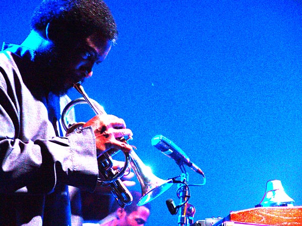 Montreux Jazz Festival 2005: Graham Haynes (Will Calhoun's Aza), July 3, Miles Davis Hall