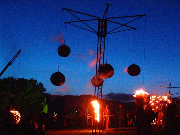 Ambiances du Paléo Festival 2005, mardi 19 juillet 2005.