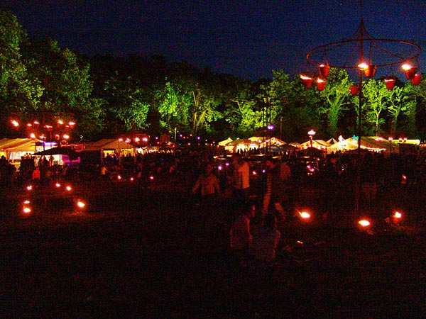 Ambiances du Paléo Festival 2005, mercredi 20 juillet 2005.