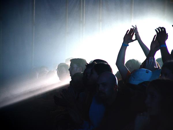 Ambiances du Paléo Festival 2005, jeudi 21 juillet 2005.