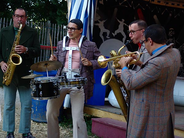 Paléo Festival 2005: 2 Rien Merci, vendredi 22 juillet au Service de presse.