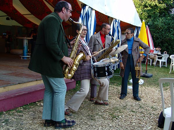 Paléo Festival 2005: 2 Rien Merci, vendredi 22 juillet au Service de presse.