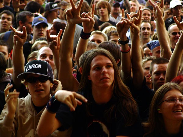 Ambiances du Paléo Festival 2005, vendredi 22 juillet 2005.