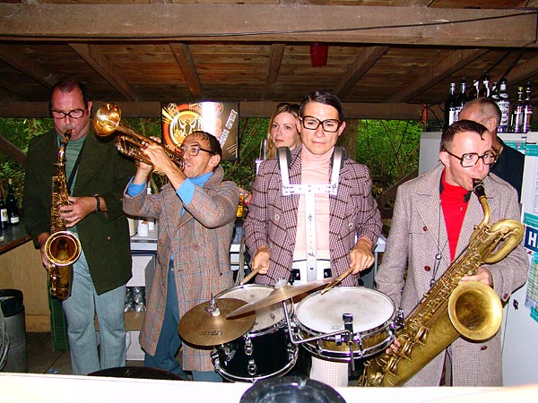 Paléo Festival 2005: 2 Rien Merci, samedi 23 juillet au Bar du Canal.