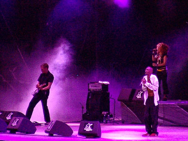 Paléo Festival 2005: Faithless, samedi 23 juillet, Grande Scène.