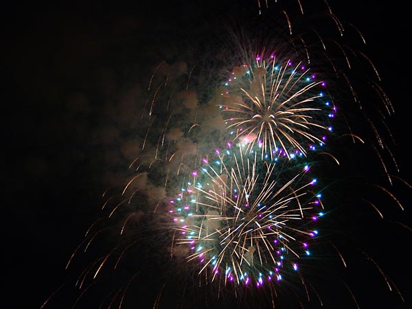 Ambiances du Paléo Festival 2005, dimanche 24 juillet 2005.