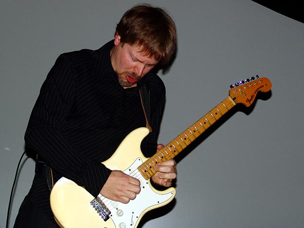 Kevin Ferguson, Nuits de la Guitare, EJMA Lausanne, vendredi 4 novembre 2005.