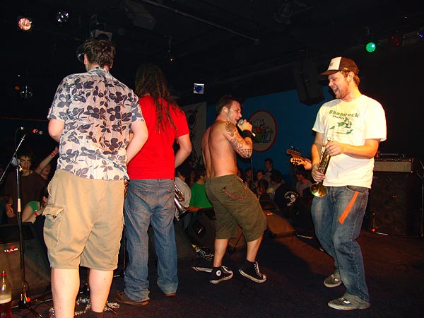 Skafield, Ska-Punk Night, Ned - Montreux Music Club, samedi 3 décembre 2005.