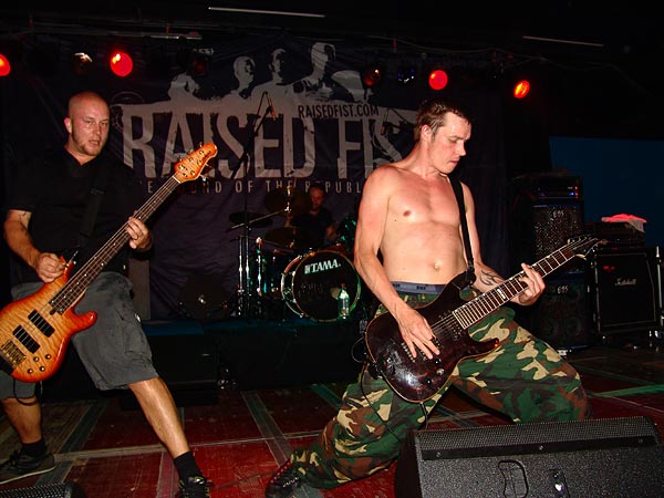 Raised Fist, Ned - Montreux Music Club, Hardcore Night, dimanche 14 mai 2006.