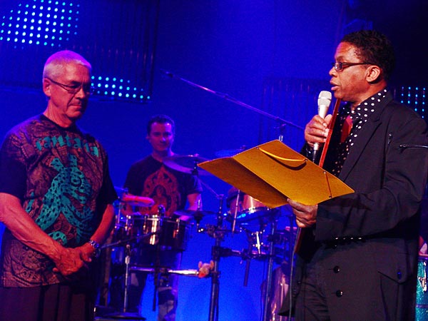 Montreux Jazz Festival 2006: Artists for Peace Award 2006 for Claude Nobs, Auditorium Stravinski, July 12
