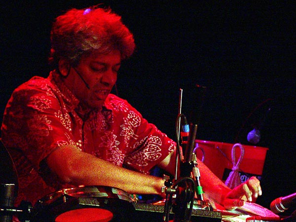 Trilok Gurtu, Oron World Festival, vendredi 4 août 2006.