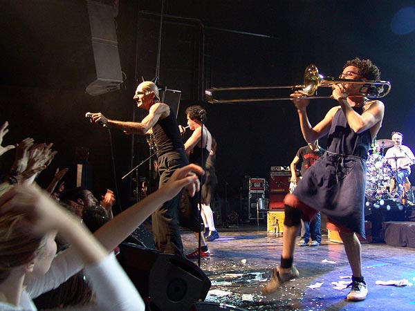 Raoul Petite, L'Usine, Istres (F), vendredi 1er juin 2007, enregistrement du nouveau DVD live.