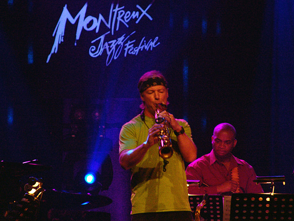 Montreux Jazz Festival 2009: CTI All Stars Band 2009 feat. Creed Taylor, Randy Brecker, Hubert Laws, Bill Evans, Russell Malone, Niels Lan Doky, Mark Egan, Jeff 