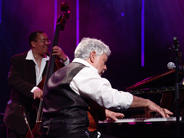 Montreux Jazz Festival 2009, Tribute to Chris Blackwell: Monty Alexander Trio & Harlem Kingston Express, July 10, Auditorium Stravinski.