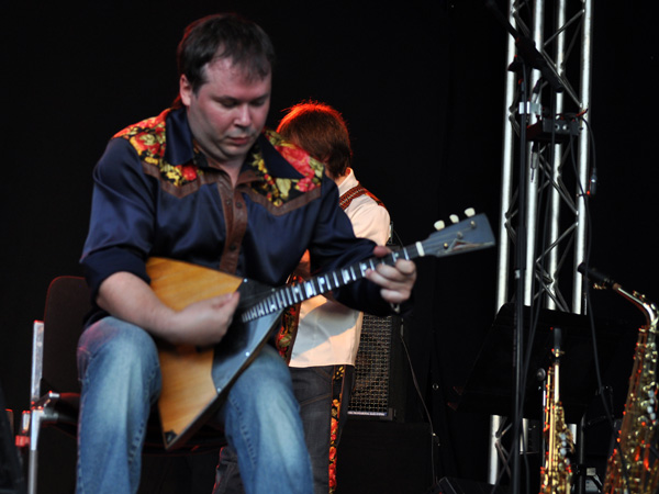 Montreux Jazz Festival 2010: The Russian Banjo (festive balalaika from Russia), July 7, Music in the Park (Parc Vernex).