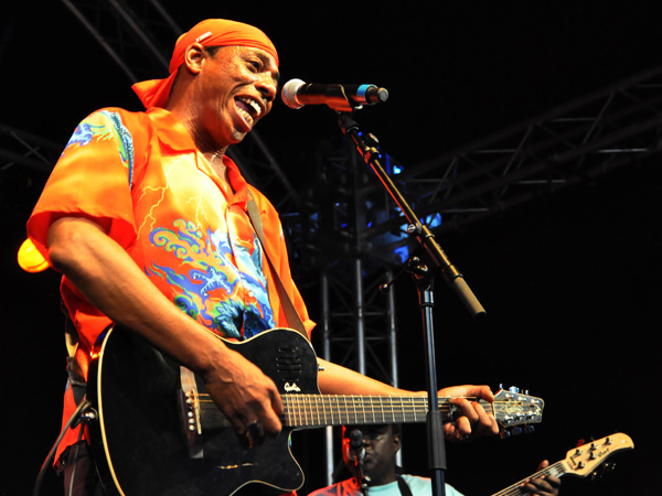 Montreux Jazz Festival 2010: Larry Woodley (soul music from USA), July 9, Music in the Park (Parc Vernex).