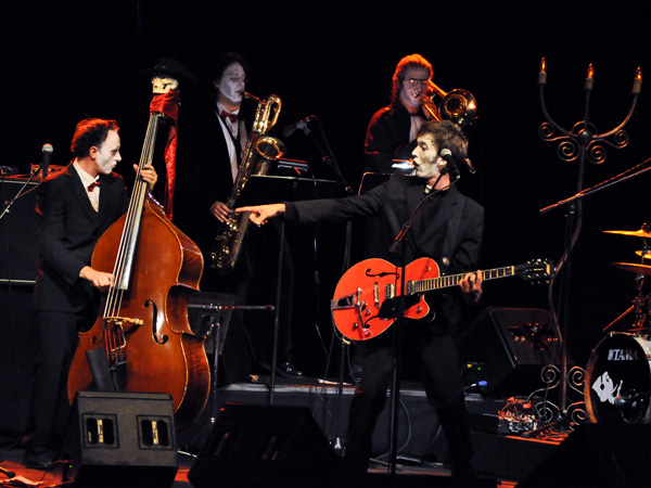 Montreux Jazz Festival 2010: Mac Abbé et le Zombi Orchestra (chanson française, St-Etienne), July 16, Music in the Park (Parc Vernex).