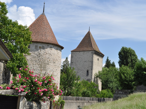Cité médiévale d'Estavayer-le-Lac, région des Trois-Lacs, 22 mai 2011.