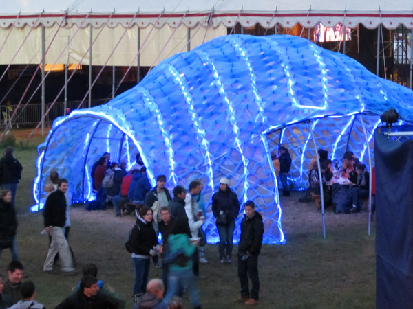 Paléo Festival 2011, Nyon: Ambiances étranges et insolites...