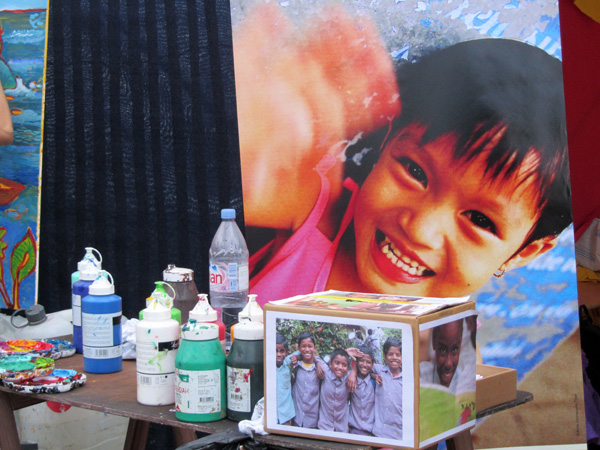 Paléo Festival 2011, Nyon: Ambiances étranges et insolites...