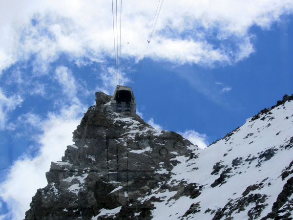 Région du Cervin (Matterhorn), paysages des Alpes entre Zermatt et Petit Cervin, 13 août 2011.