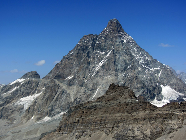 Région du Cervin (Matterhorn) côté italien, paysages des Alpes entre Cervinia-Breuil et Plateau Rosà, 21 août 2011.