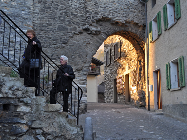 Découverte de la cité médiévale de Saillon, au centre du Valais, novembre 2011.