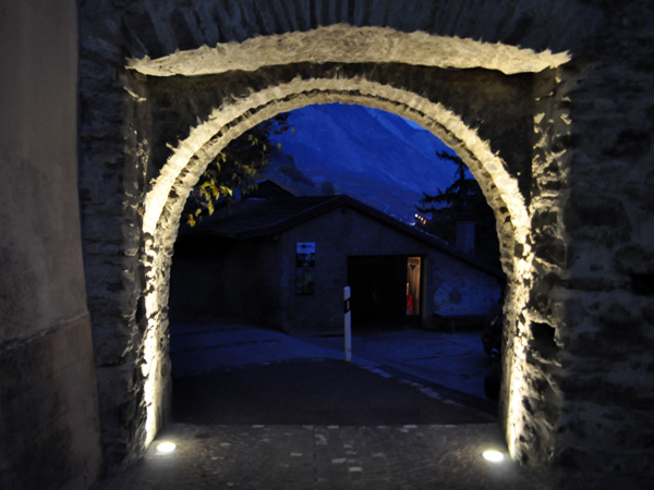 Découverte de la cité médiévale de Saillon, au centre du Valais, novembre 2011.