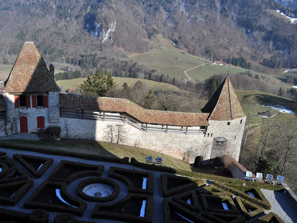 Château de Gruyères, mars 2012.