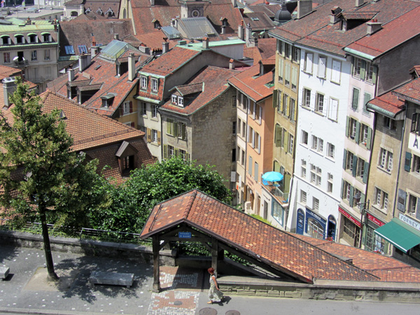 Lausanne, juin 2012.