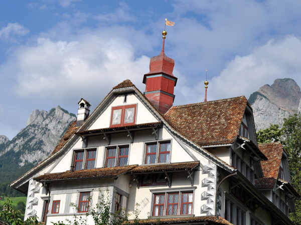 Town of Schwyz, July 2012. Ville de Schwytz, juillet 2012.