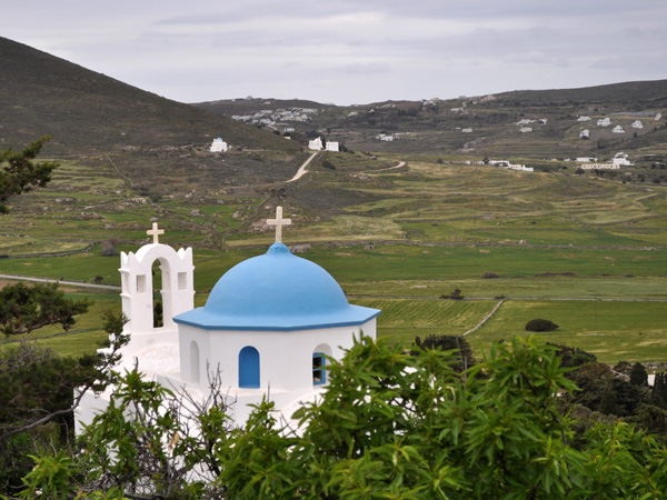Paros, Cyclades, avril 2013. Eglise Aghios Antonios, sous le monastère de Panaghia Logovardha.