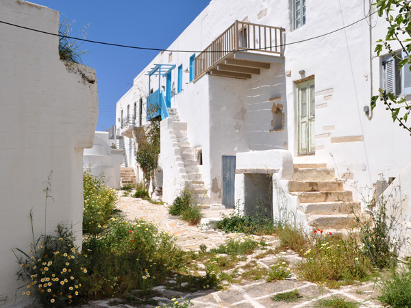 Au village d'Antiparos, Cyclades, avril 2013.