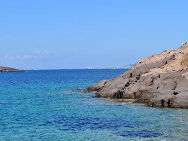 Péninsule de Petalidha, pointe sud d'Antiparos, Cyclades, avril 2013.