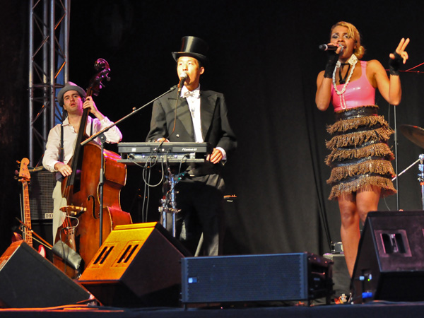 Montreux Jazz Festival 2013: Alice Francis (Germany - Electro Swing), July 11, Music in the Park.