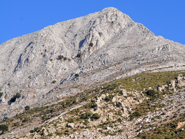 Naxos, août 2013. Mont Zas, point culminant des Cyclades (1001 m).