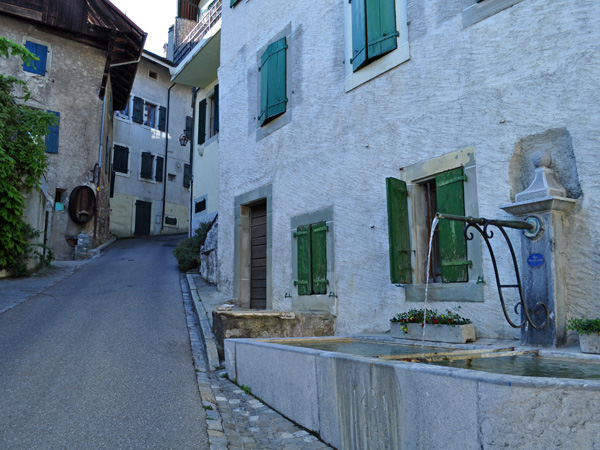 Riex, village vigneron de Lavaux, mai 2014.