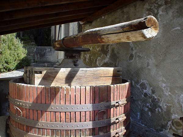Un ancien pressoir à St-Saphorin, en Lavaux.