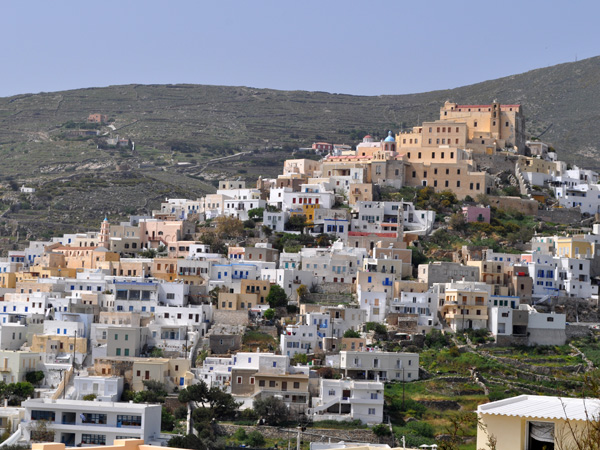 La colline d'Ano Syros, à Ermoupoli (Syros), capitale administrative des Cyclades, 2012.